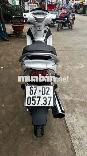 Future fi 2009 trắng xám ( hỗ trợ góp )