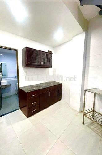 Cho thuê nhà nguyên căn.Đường Nguyễn Xí.Phường 13.Quận Bình Thạnh