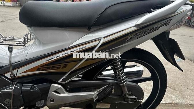 Future fi 2009 trắng xám ( hỗ trợ góp )