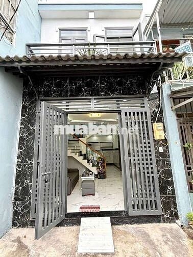 xe hơi thong cafe Mai Linh phường Hiệp ThànhQ12.
 2 phòng ngủ, 2 WC,