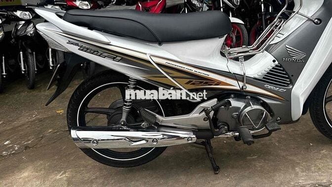 Future fi 2009 trắng xám ( hỗ trợ góp )