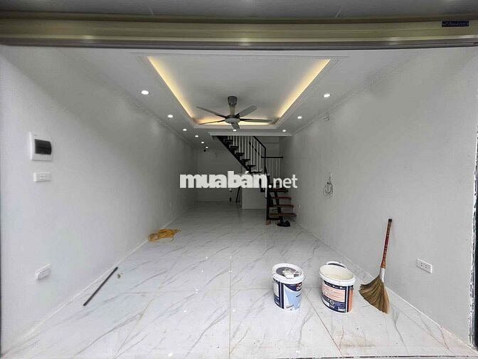 Tầm 50tr/m2 có nhà đẹp Vĩnh Hoàng-Gần phố-Gần hồ-45m*2T;2N