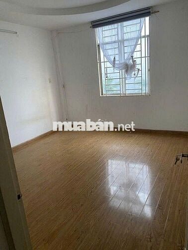 Cho thuê nhà nguyên căn hẽm 285- 283 Cách Mạng Tháng 8, P12, Quận 10