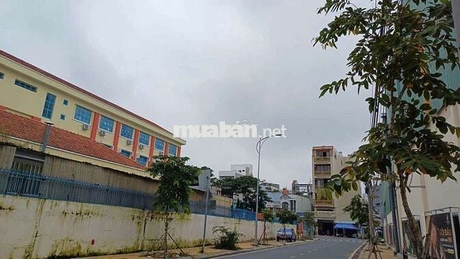 Nhà 140 m2 Hẻm Kinh Dương Vương, quận Bình Tân,