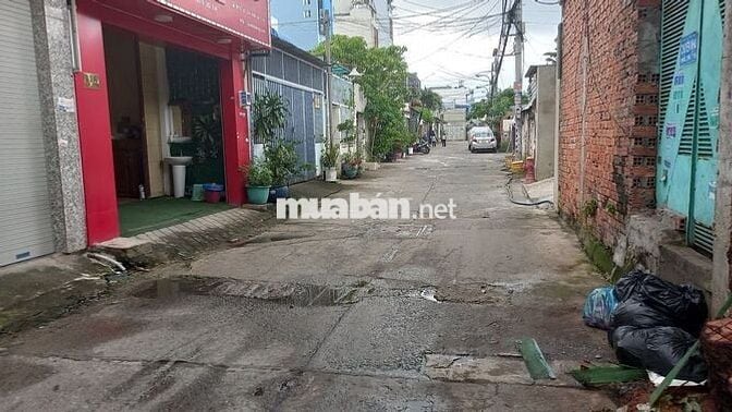 CHDV   4 tầng mặt tiền đường Đông Hưng Thuận 5 x23m giá 8,1 tỷ còn bớt