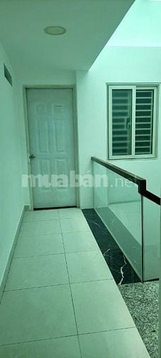 Chính chủ cho thuê nhà mặt tiền KD 348B Ung văn Khiêm, Bình Thạnh