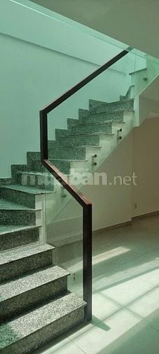 Chính chủ cho thuê nhà mặt tiền KD 348B Ung văn Khiêm, Bình Thạnh