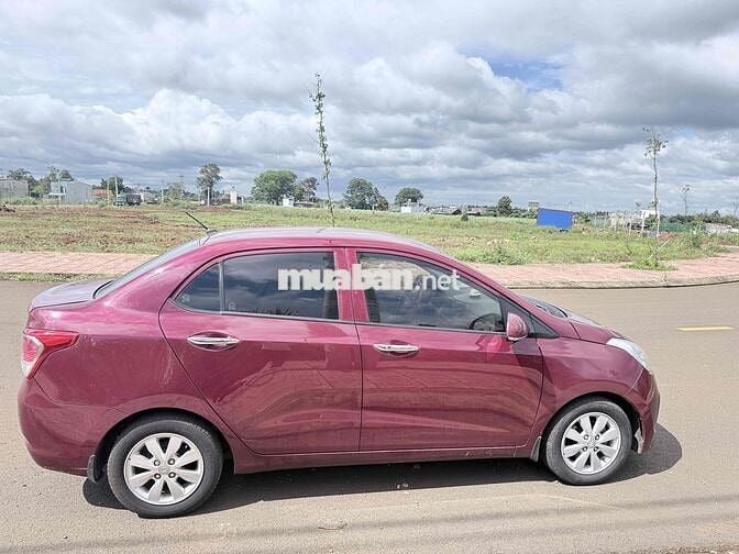 Trời mưa tới rồi ai cần mua xe E bán i10 2015 AT