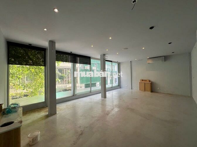 𝐍𝐇À 796/1 𝐒𝐔 𝐕Ạ𝐍 𝐇Ạ𝐍𝐇  𝐏12,𝐐𝐔Ậ𝐍10 8m x15m 3 LẦU