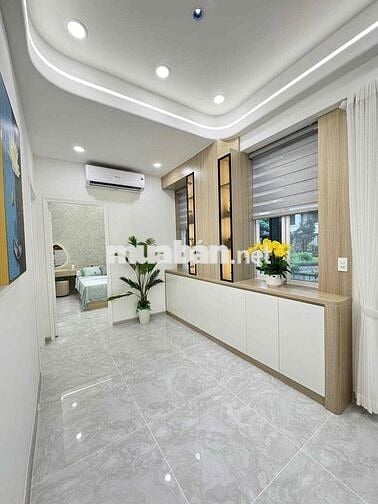 BÁN CĂN HỘ GROUND HOUSE SKY GARDEN 3. SỔ HỒNG CẦM TAY - GIÁ 9.8 TỶ