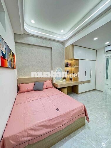 BÁN CĂN HỘ GROUND HOUSE SKY GARDEN 3. SỔ HỒNG CẦM TAY - GIÁ 9.8 TỶ