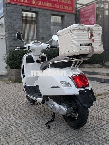 Xe máy Piaggio Vespa GTS 300 Quasar 2019