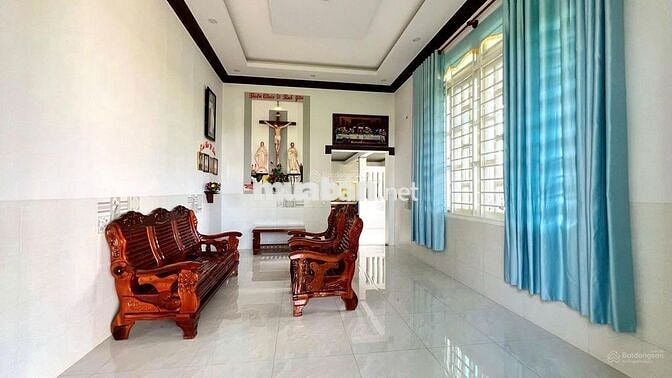 Cần bán lỗ gấp trong tuần 22x57,5m, 1266m2 giá 300triệu sẵn nhà cấp 4