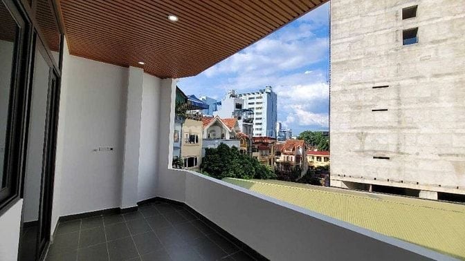  Bán nhà ở Nguyễn Thị Định- Lê Văn Lương, mặt tiền rộng thoáng.