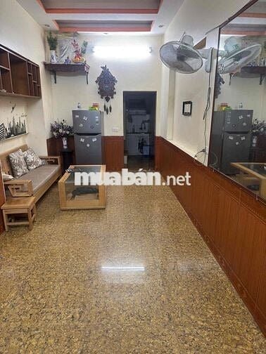 Cho thuê nhà 2 tầng đẹp - Đủ nội thất, chỉ việc dọn vào ở