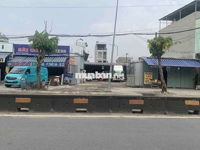 Bán đất mặt tiền quận 12 , DT 20x50,giá 95 tỷ