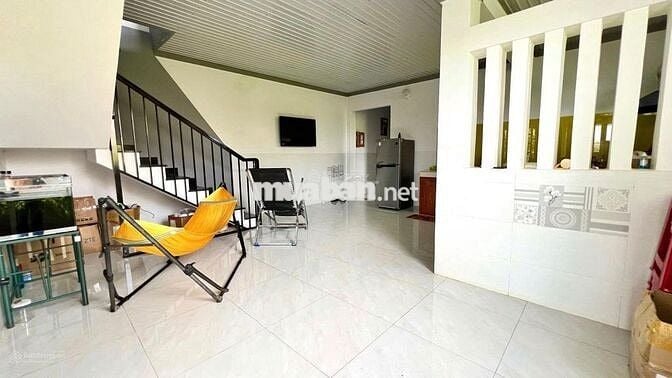 Cần bán lỗ gấp trong tuần 22x57,5m, 1266m2 giá 300triệu sẵn nhà cấp 4