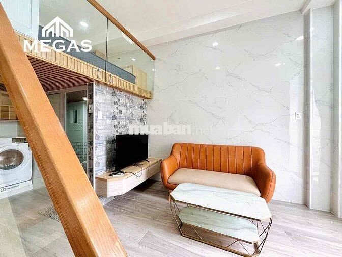 CĂN HỘ BAN CÔNG CỬA SỔ TRỜI GIÁ RẺ NGAY TRƯỜNG CHINH