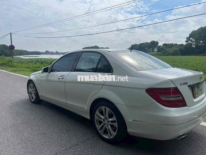 gd cần bán mercerdes c200 AMG