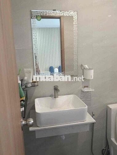 CHO THUÊ GẤP CĂN 2PN2WC LEGACY CENTRAL GIÁ CHỈ 4,8TR FREE BƠI, GYM…