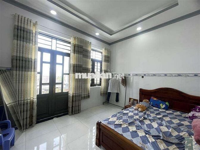 Bán nhà quận Bình Tân ngay ngã tư 4 xã, gần Đần Sen, ngang 5m