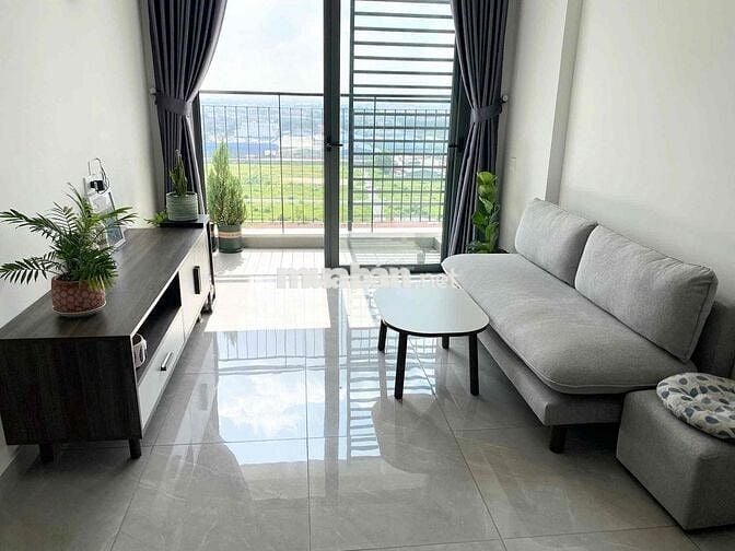 CHO THUÊ GẤP CĂN 2PN2WC LEGACY CENTRAL GIÁ CHỈ 4,8TR FREE BƠI, GYM…