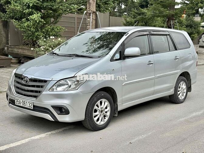 Toyota Innova 2014 2.0E
