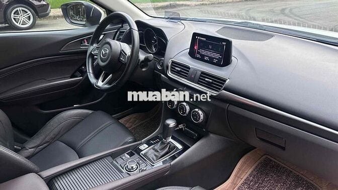 cần bán Mazda 3 2.0 Premium 2019 màu trắng