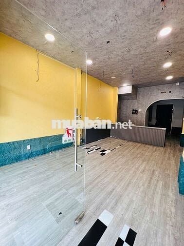 CHO THUÊ MBKD Mặt tiền Khánh Hội; DT: 4x12m riêng biệt chỉ 26tr