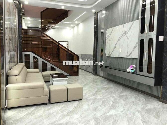 Nhà mới xây phường bửu long. dt 80m2 sổ riêng đường rộng 8m.