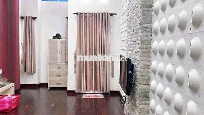 Nhà có nôi thât đầy đủ gần Trung tâm Mỹ Tho