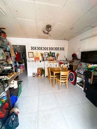 Bán đất quận 7 tặng nhà cấp 4,đường huỳnh tấn phát,hxh,dt:50m2,giá3ty5