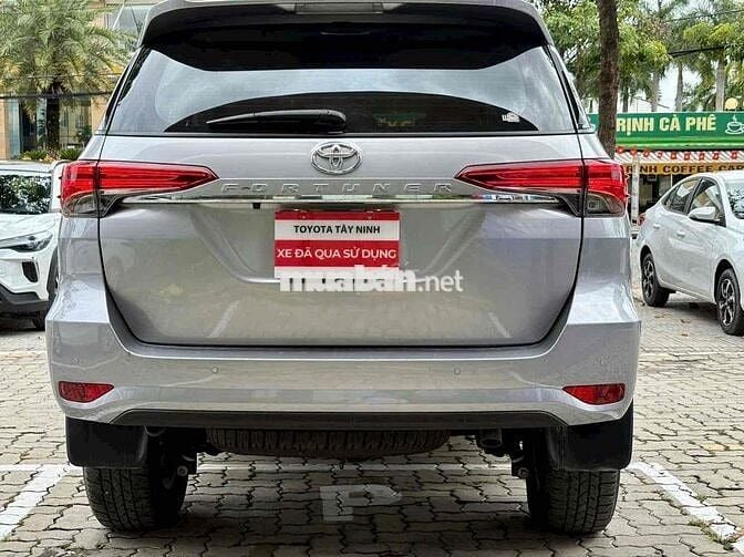 TOYOTA FORTUNER 2.4AT 4X2 2024 Siêu lướt 900Km
