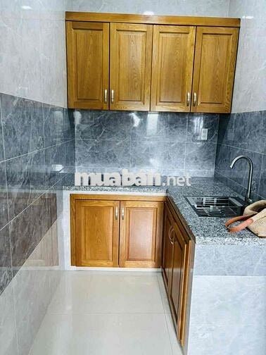 2PN 1 WC ngay Hàng Xanh full nội thất