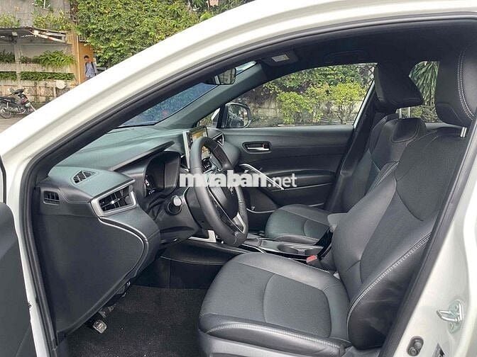 TOYOTA COROLA CROSS 1.8G 2022 siêu lướt  21.300Km