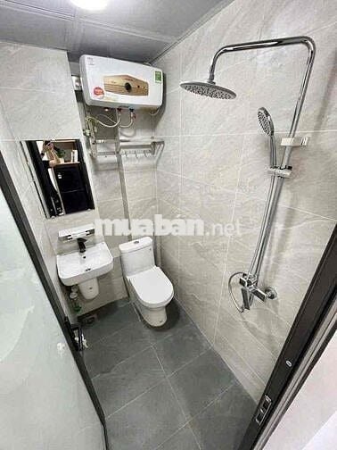 CHO THUÊ PHÒNG STUDIO BAN CÔNG - MÁY GIẶT RIÊNG