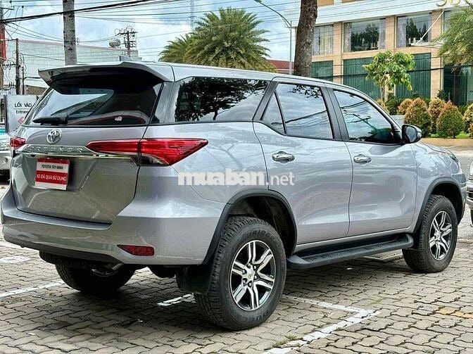TOYOTA FORTUNER 2.4AT 4X2 2024 Siêu lướt 900Km