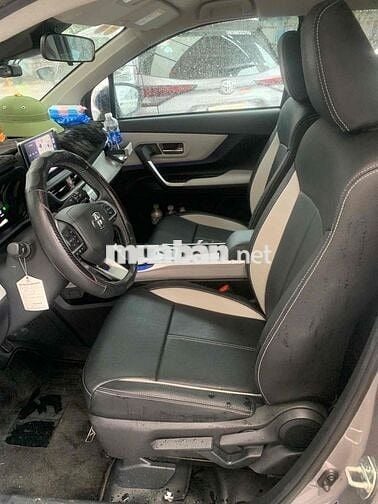 Toyota Veloz Cross Top 2025 - odo 8000Km xe hãng