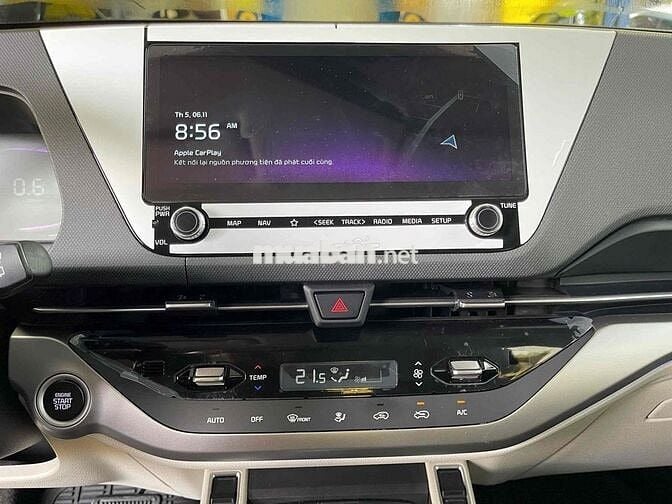 Kia Carens  1.5G Luxury 2024 Lướt