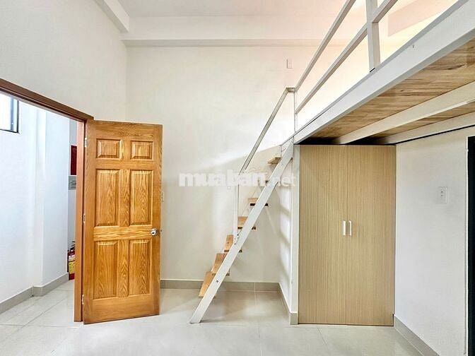 PHÒNG CÓ GÁC MỚI XÂY GẦN CÔNG VIÊN GIA ĐỊNH