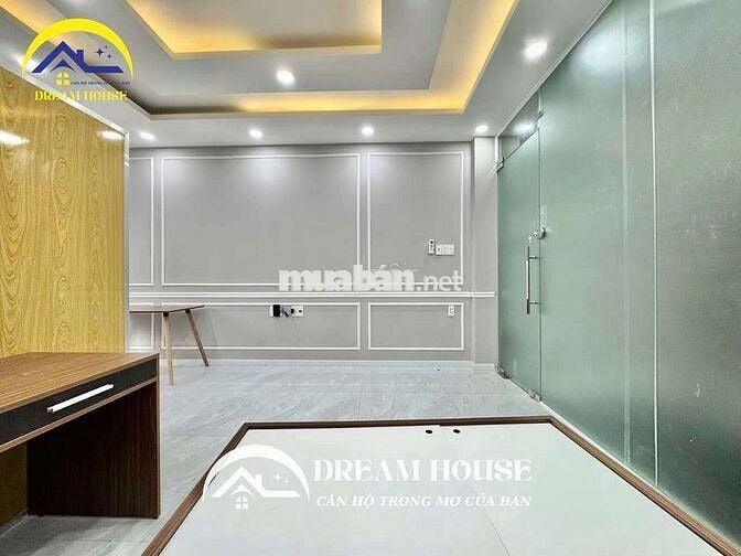 CHDV MỚI XÂY NGAY ĐẦM SEN GIÁ RẺ AN NINH THOÁNG MÁT RỘNG RÃI