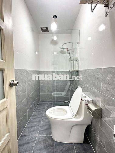 ✨️CHO THUÊ CĂN HỘ 2PN GẦN TRƯỜNG SA, QUẬN 3, CÓ DỌN DẸP THAY DRAP✨️