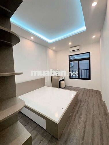 Thái Thịnh -Thịnh Quang 27m 4 tầng đẹp ở ngay 5.95 tỷ.