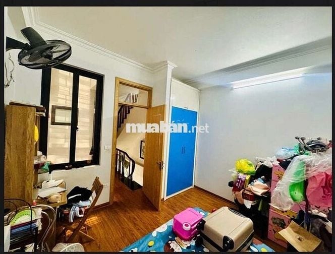 Tôi cần bán nhà Mặt phố Thổ Quan 1 nhà 4tầng full nội thất.