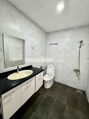 🏠Căn Hộ 1 PN - Ban Công Lớn - Ngay Chợ Bà Chiểu - ĐH Mỹ Thuật - Q1