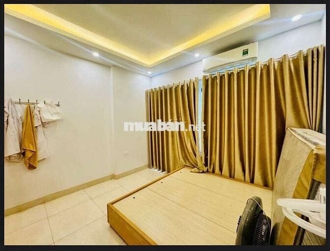 Tôi cần bán nhà Mặt phố Thổ Quan 1 nhà 4tầng full nội thất.