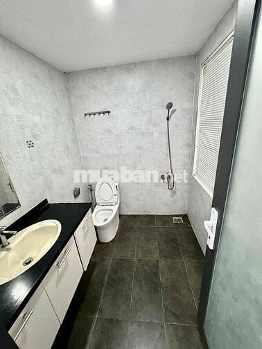 🏠Căn Hộ 1 PN - Ban Công Lớn - Ngay Chợ Bà Chiểu - ĐH Mỹ Thuật - Q1