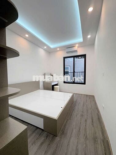 Thái Thịnh -Thịnh Quang 27m 4 tầng đẹp ở ngay 5.95 tỷ.