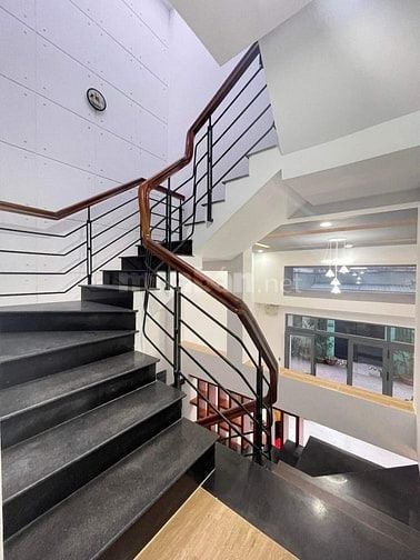 HIẾM - Nhà 3 Tầng - Lô Góc Không Lộ Giới - Hẻm OTO Thông - Giáp Gò Vấp