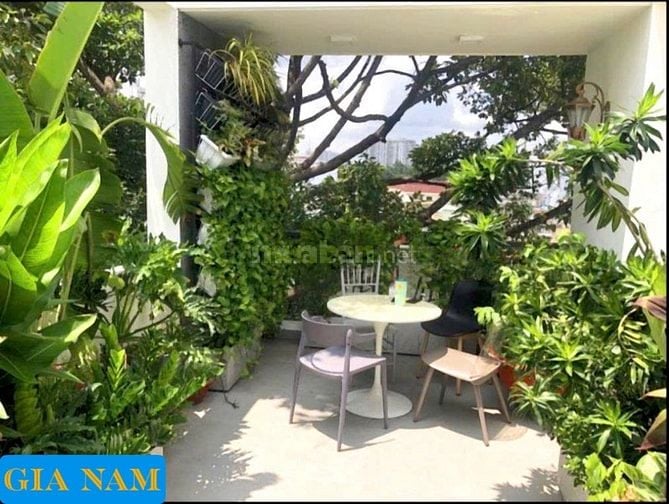 BÁN NHÀ MẶT TIỀN : 104 NGÔ GIA TỰ - P. 9 - Q. 10 - TPHCM